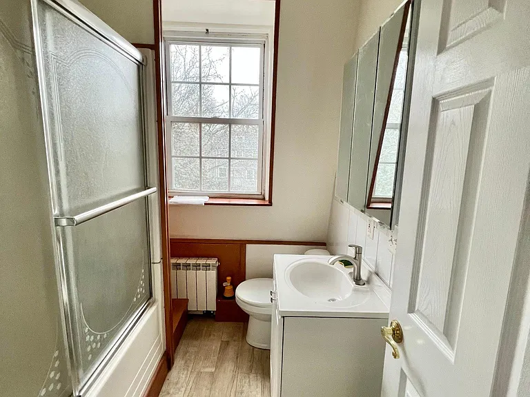 210 Union Ave #3A — Photo 6