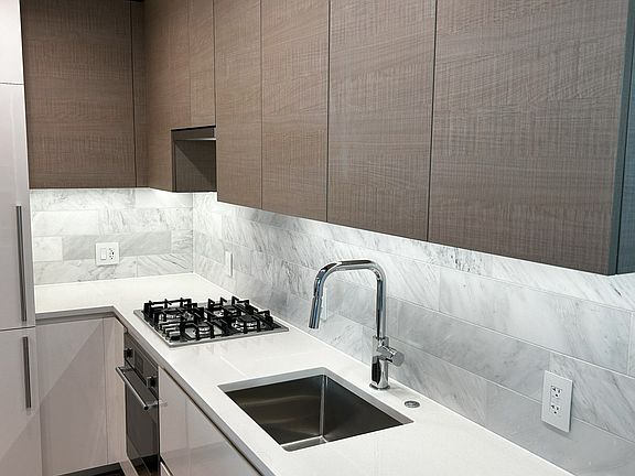2nd image of 2108 Gilmore Ave #2401