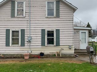 420 E 7th Ave, Webster, SD 57274