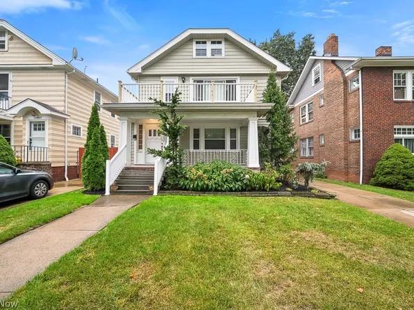 15611 Delaware Ave, Lakewood, OH 44107