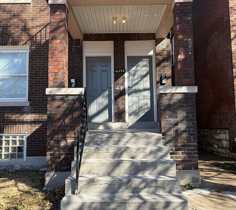 1st image of 4133 W Kossuth Ave Unit 2F