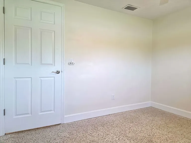7316 NE Waldo Rd — Photo 21