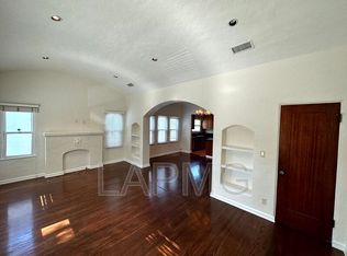 162 N Swall Dr APT 3, Beverly Hills, CA 90211