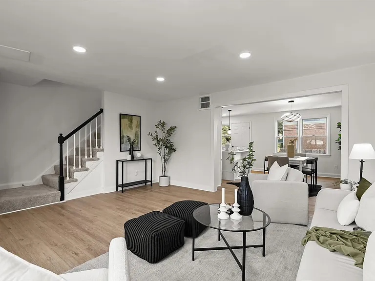 1302 Woodbourne Ave — Photo 27