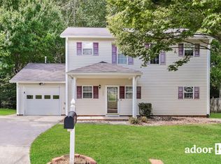 1635 Hawkcrest Ln, Winston Salem, NC 27127