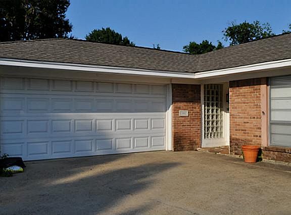 2nd image of 1606 Camero Dr