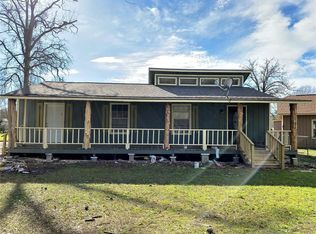 368 Timber Bay Dr, Trinity, TX 75862