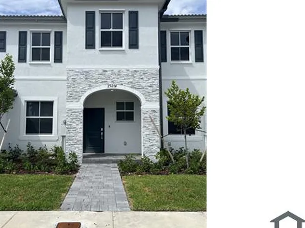 29262 SW 163rd Ct, Homestead, FL 33033