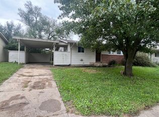 7126 SW Woodcroft Way, Topeka, KS 66619