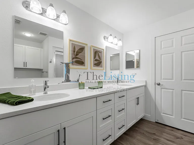 12726 Taylor Nicolas Dr — Photo 19