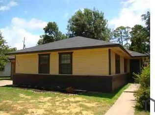 960 Callaway Dr, Beaumont, TX 77706