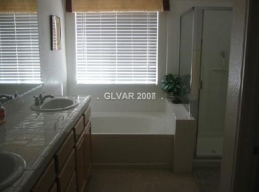 5th image of 6524 Giant Oak St