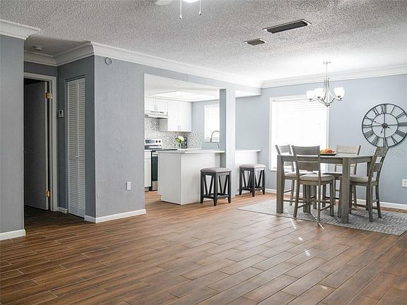 3rd image of 783 99th Ave N #202