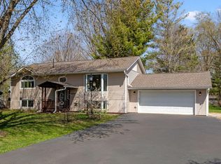 4820 Pioneer Trl, Loretto, MN 55357