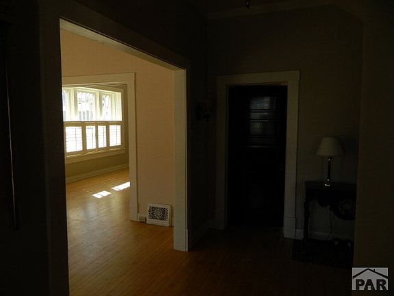3rd image of 722 San Juan Ave
