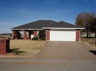 721 Crosswind Dr, Purcell, OK 73080