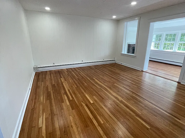 7 W Main St #1 — Photo 7