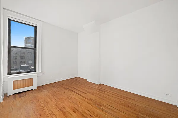 Rented by Corcoran | media 21