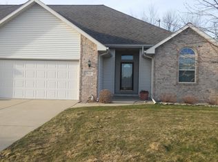 3115 Creekwood Cir, Bay City, MI 48706