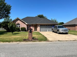 605 Sumac St, Trumann, AR 72472