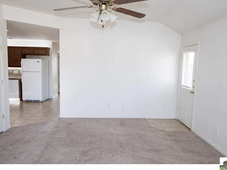 2915 Sunflower Trl #B — Photo 3