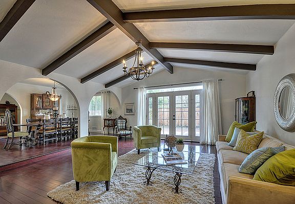 2nd image of 55 Parklite Cir