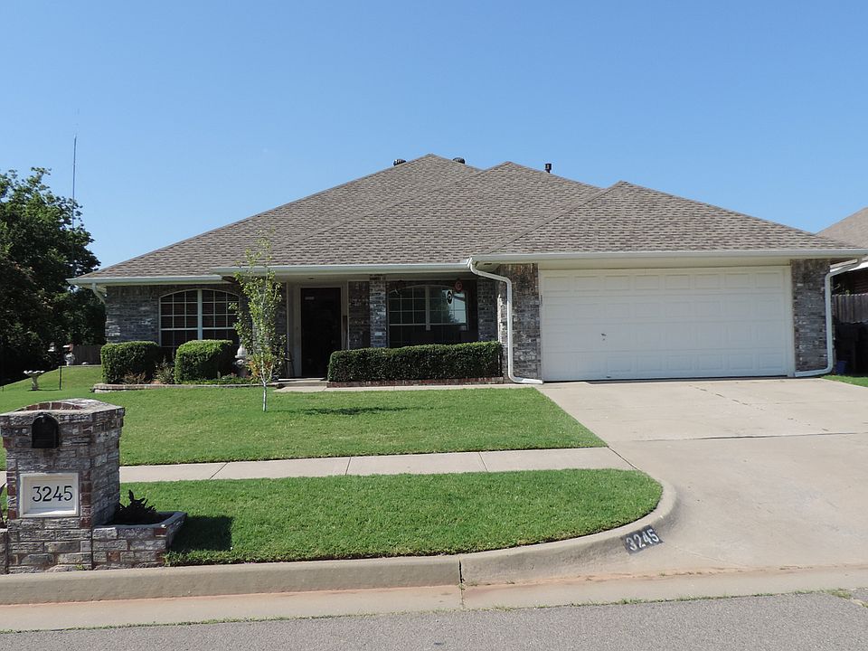 1st image of 3245 SW 121st Ter