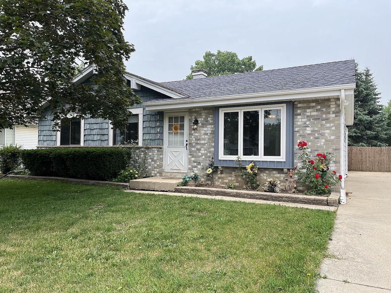 1642 Stoddard LANE, Racine, WI 53406 Zillow