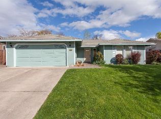 3064 Paul Cir, Medford, OR 97504