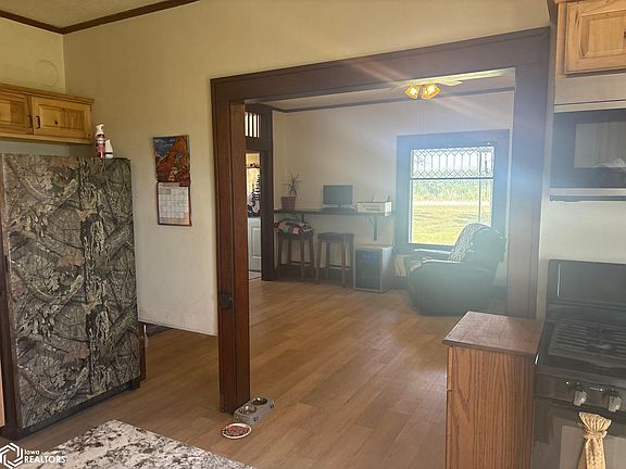 5th image of 17859 Oo Ave