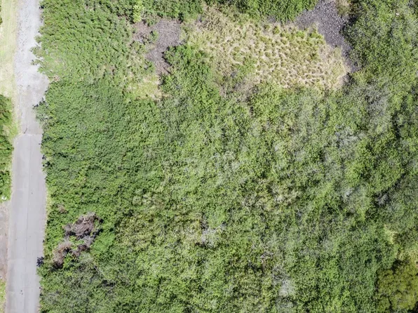 Mauka St Lot 4, Naalehu, HI 96772