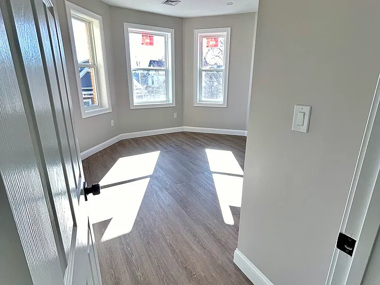 105 Harrishof St #1 — Photo 8