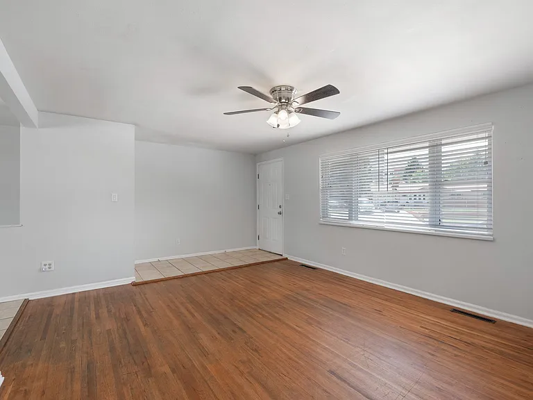 4110 Garrett Pl — Photo 6
