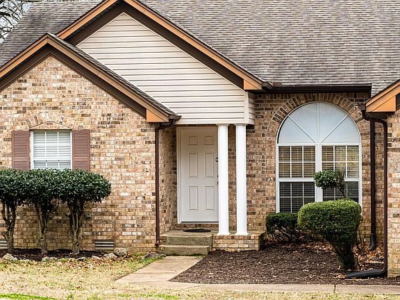 3rd image of 112 Northlake Dr