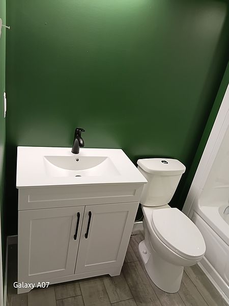Winnipeg Apartment for rent - 3 Bedrooms — photo 13