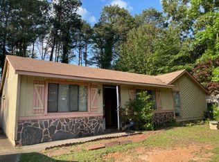 8471 Alden Dr, Riverdale, GA 30274