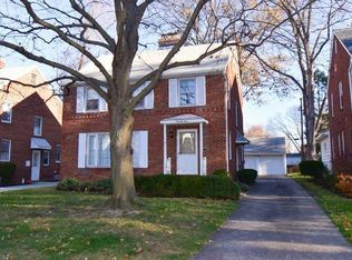 71 E 207th St, Euclid, OH 44123