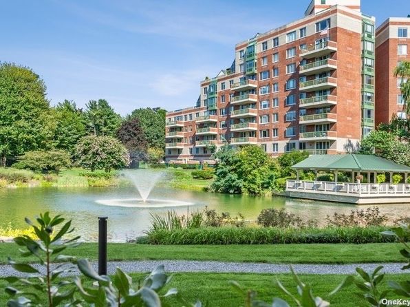 Garden City NY Condos & Apartments For Sale - 10 Listings | Zillow