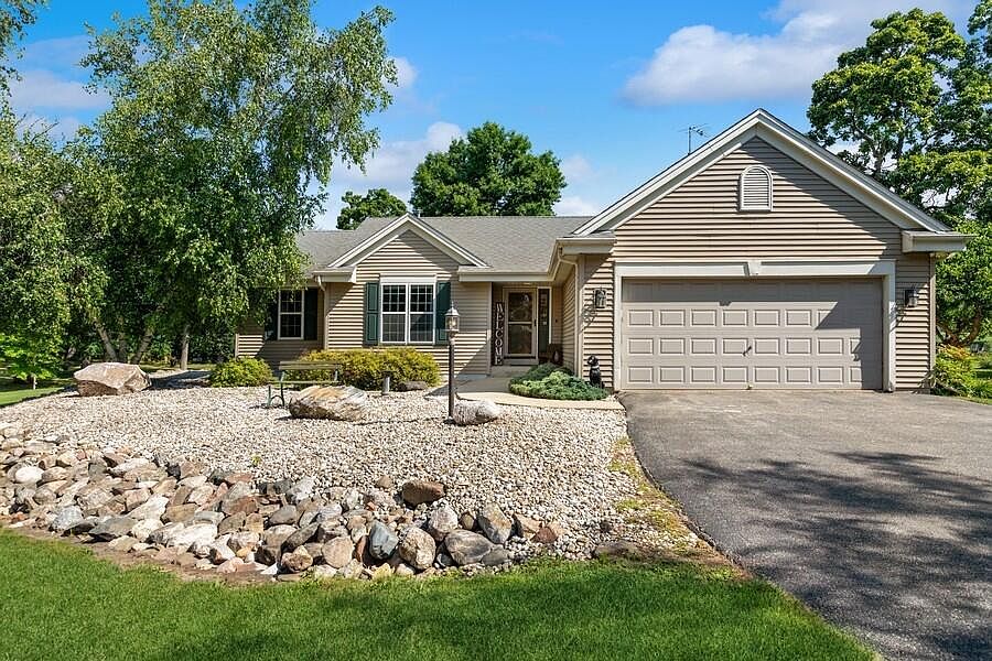 1st image of 3126 Royal Oaks DRIVE