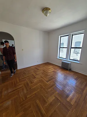 Rented by Cheskel Meisels, LREB | media 11