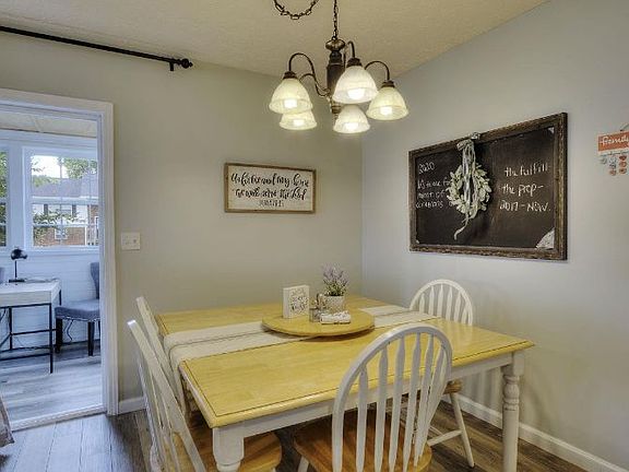 5th image of 238 Tristan Ln