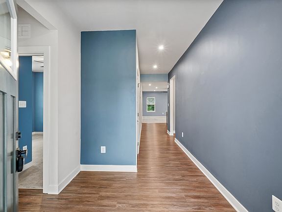 4th image of 2152 Nottoway Dr