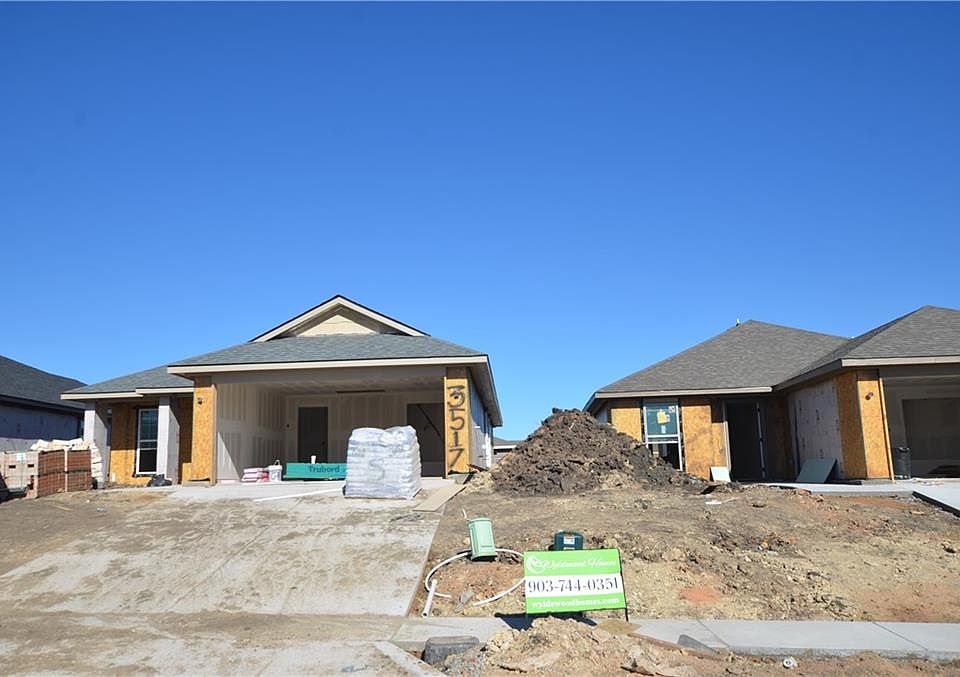 1st image of 3517 Ballam St