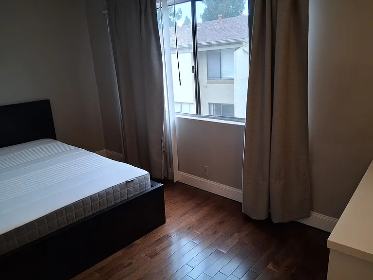 3210 Caminito Eastbluff #59 — Photo 11