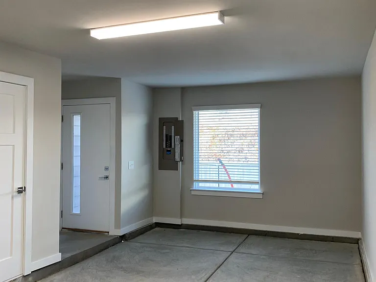 4113 Bryant Terraces Dr — Photo 14