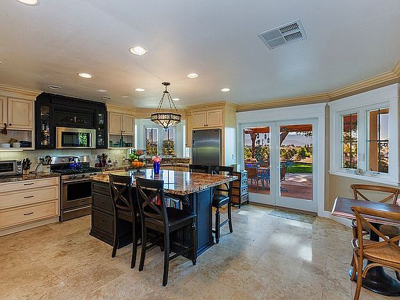 5th image of 33771 Madera De Playa St