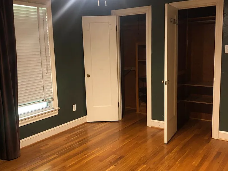 918 Bowie St — Photo 15