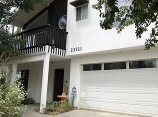 23321 Ida Pl, Chatsworth, CA 91311