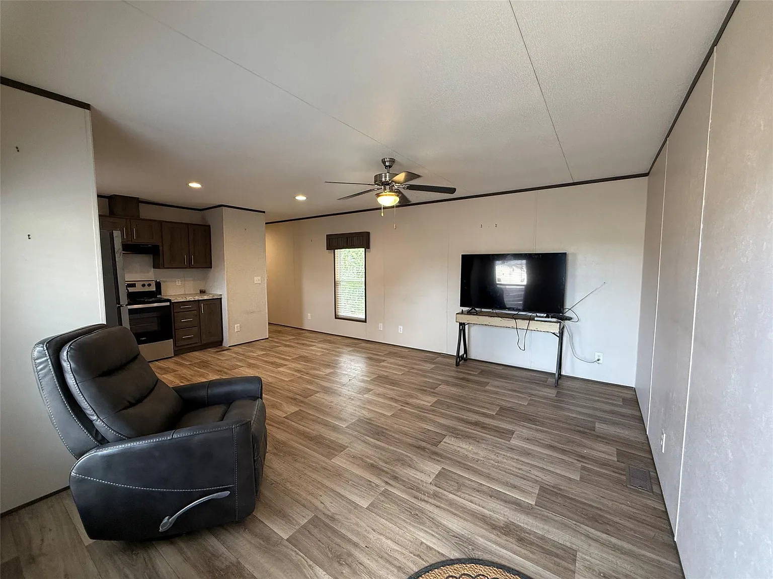 2243 County Road 130 — Photo 4