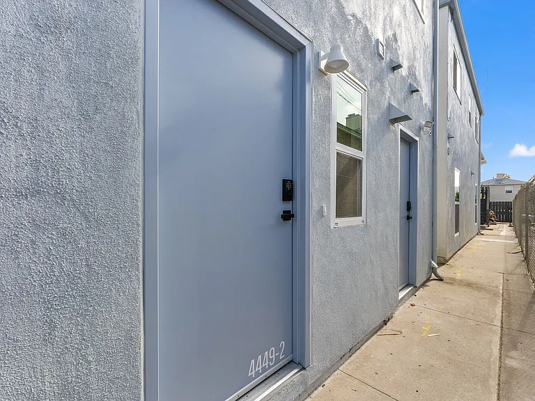 Front door entry - first floor unit